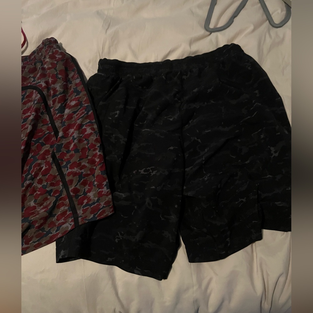 Set of Lululemon shorts + liner-L